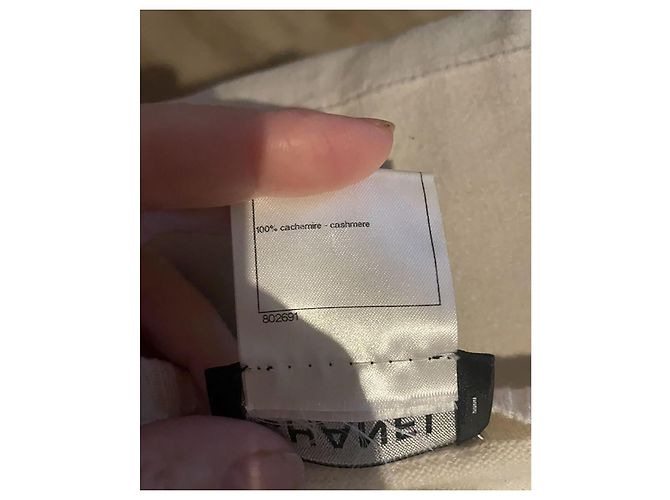 Unglaublicher Chanel Runway Pullover aus 100% Kaschmir Beige - Ansicht 4