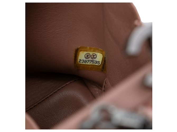 Chanel Rosa CC Tweed Catena Scatola Verticale Crossbody - vista 6
