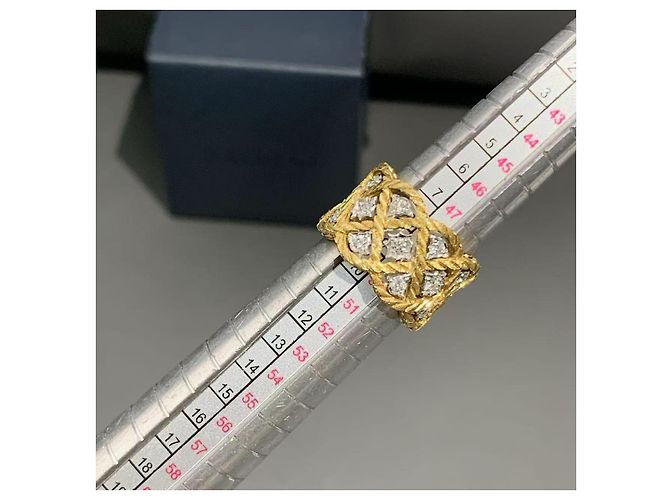 Buccellati gold and diamond cocktail ring - view 3