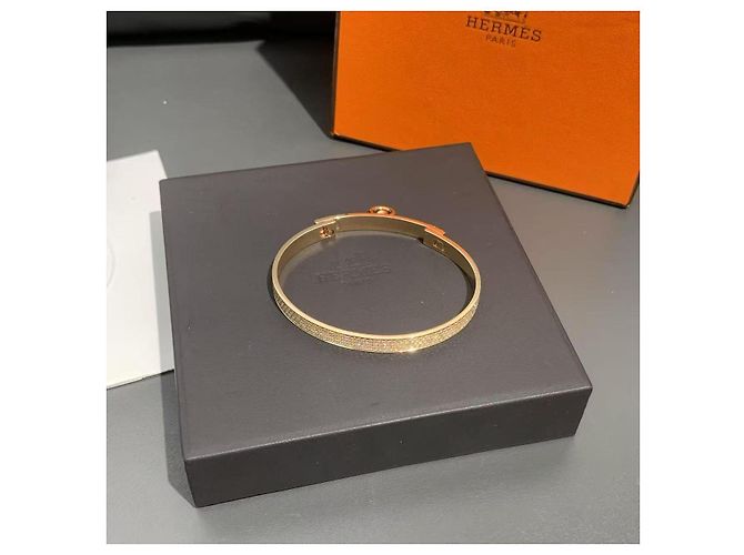 Armband Modell Small Collier de Chien von Hermès aus 18k Roségold mit Diamanten. Golden - vista 3