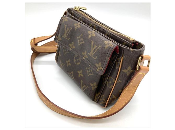 Borsa a Spalla Louis Vuitton Viva Cite PM Marrone Monogramma - vista 14