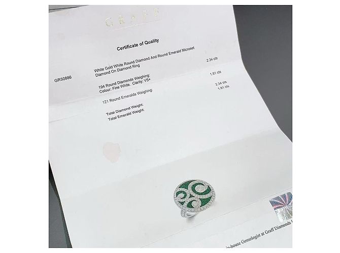 Cocktailring aus Weißgold mit Smaragd und 'Diamant auf Diamant' von Graff. Silber - Ansicht 5