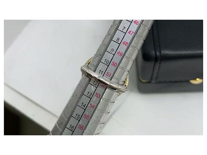 Cocktailring aus Weißgold mit Smaragd und 'Diamant auf Diamant' von Graff. Silber - Ansicht 9