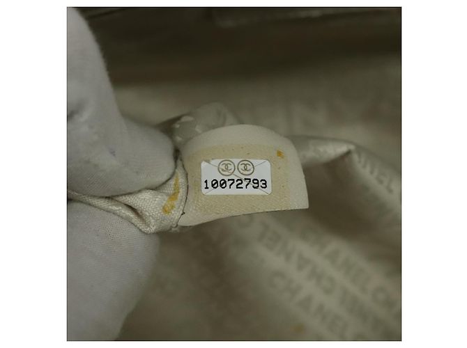 Chanel Reissue Cerf Executive Tote aus Leder Mittel Weiß - Ansicht 7