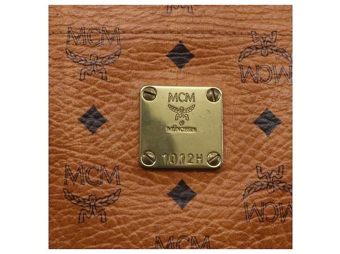 Borsa a spalla MCM Visetos in PVC Marrone - vista 6