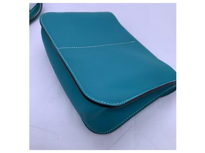Mini Halzan 22 in pelle di vitello Swift Bleu Paon di Hermès Blu - vista 5