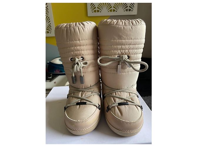 Botas Dior Moon Boots Bege em couro de avestruz infantil - vista 2