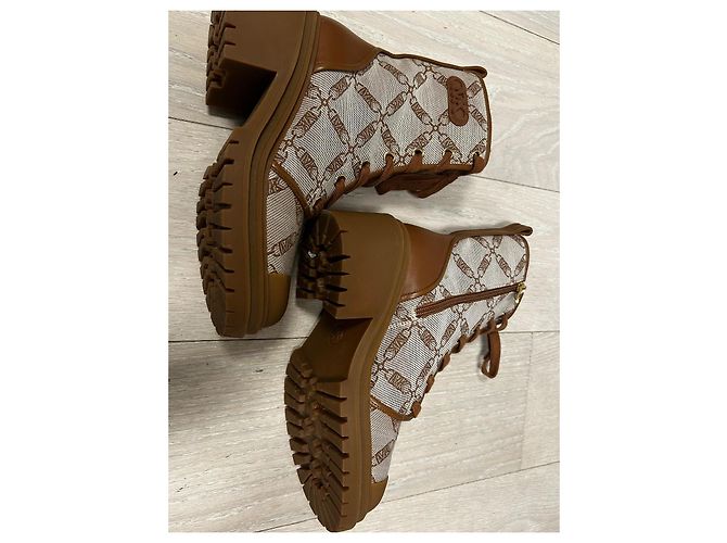 Michael Kors Leather Ankle Boots Gold Hardware - view 3