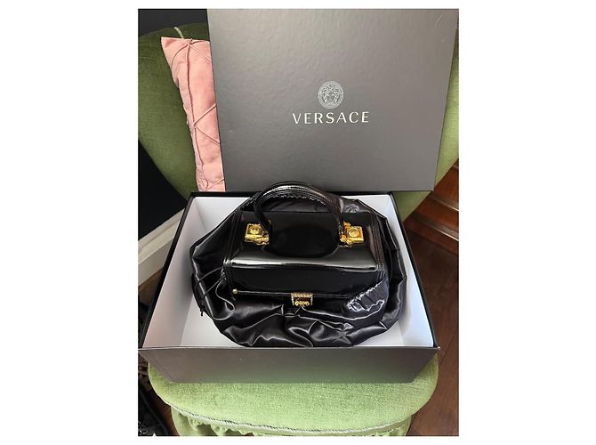 Gianni Versace Borsa Vanity Sunburst di Versace Nero - vista 13