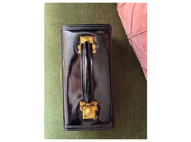 Gianni Versace Borsa Vanity Sunburst di Versace Nero - vista 3