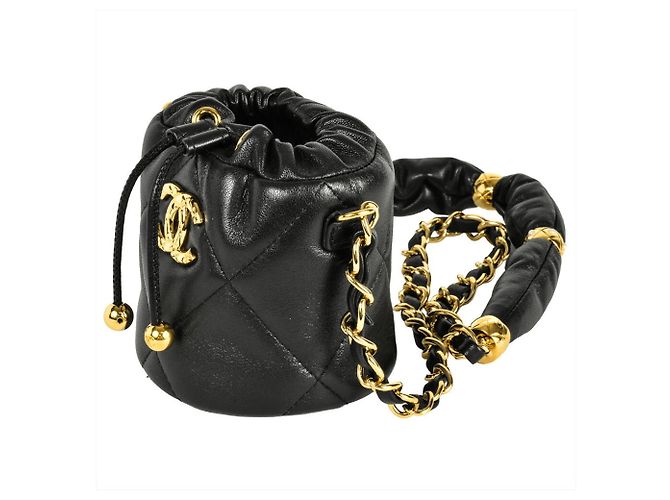 CHANEL Mini Borsa a Spalla Matelassé con Catena Nero - vista 3