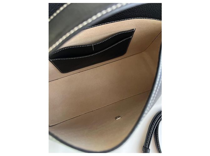 Borsa a mano Totême T-Lock in pelle granulata nera Nero - vista 5