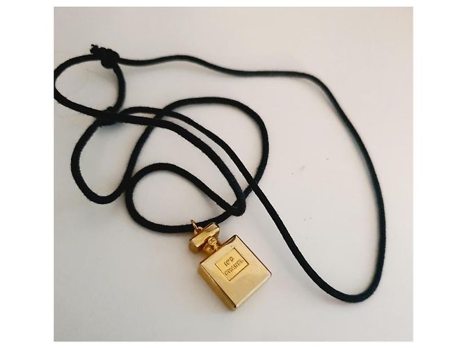 Collar Chanel Botella de Perfume N:5 Negro Dorado - vista 10