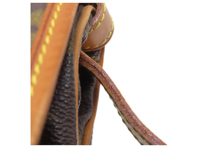 Borsa a Spalla Saumur MM M40710 Louis Vuitton Monogramma - vista 24