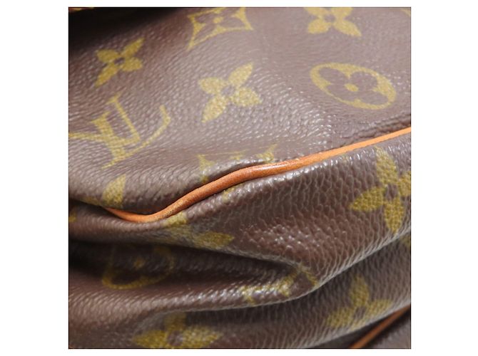 Borsa a Spalla Saumur MM M40710 Louis Vuitton Monogramma - vista 27
