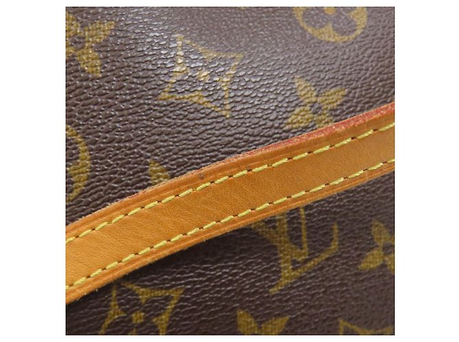 Louis Vuitton Montorgueil GM Tote Bag Monogram - view 19