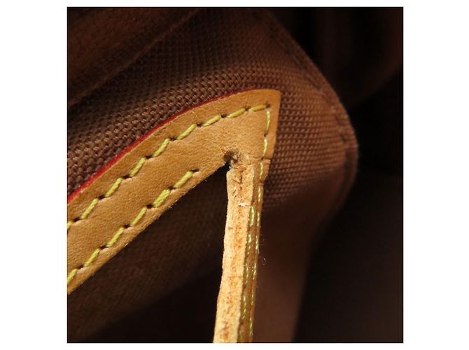 Louis Vuitton Montorgueil GM Tote Bag Monogram - view 9