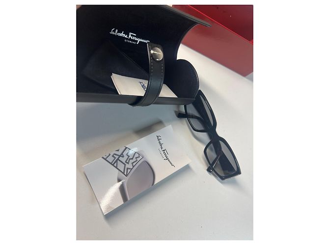 Gafas de sol Salvatore Ferragamo Labyrinth 561 130 Negras Negro - vista 9