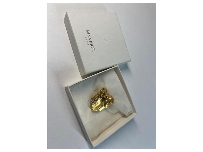 Spilla Nina Ricci in metallo dorato D'oro - vista 2