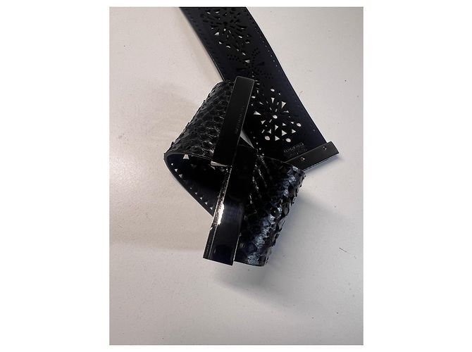 Bracciale a manica in pelle nera di Barbara Bui Nero - vista 9