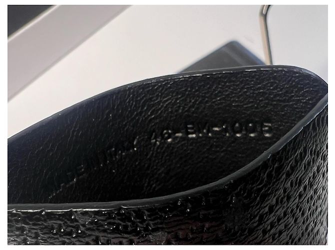 Dior compact mirror with black leather cover - view 13