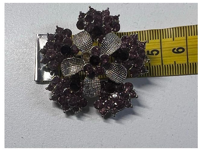 Autre Marque Lila und Silber Strass Blumenbrosche - Ansicht 9