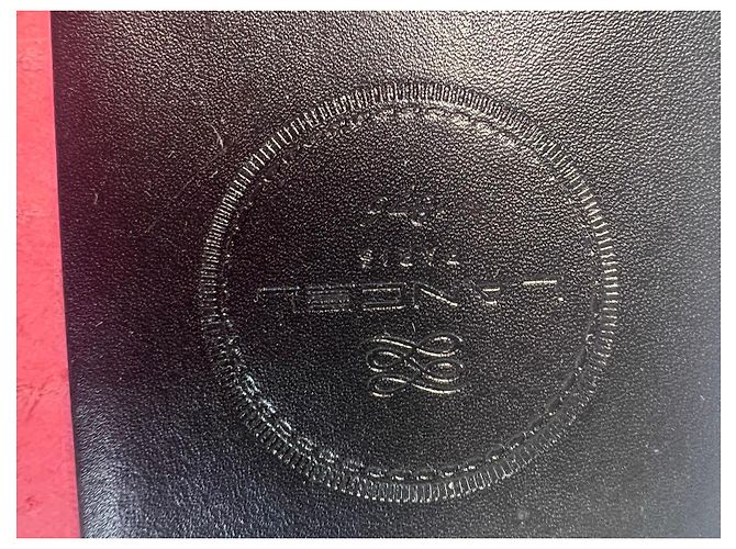 Textured red leather passport holder Lancel - view 4
