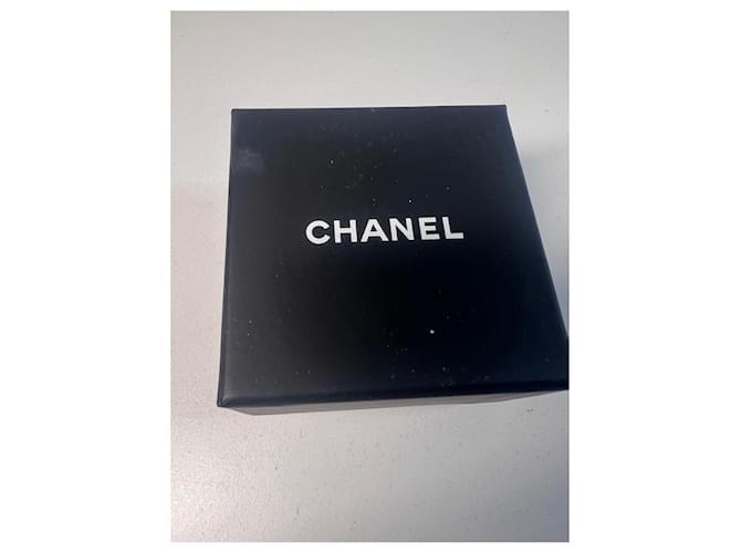 Chanel Spilla I love Coco Cuba Marrone Rosa Bianco Giallo Gold hardware - vista 15