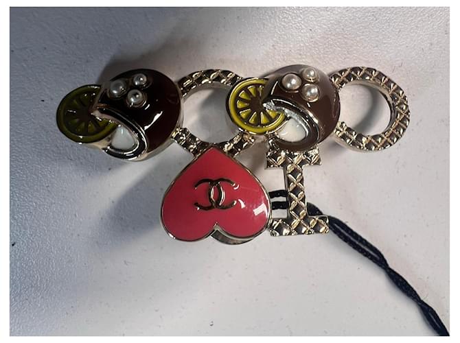 Chanel Spilla I love Coco Cuba Marrone Rosa Bianco Giallo Gold hardware - vista 3