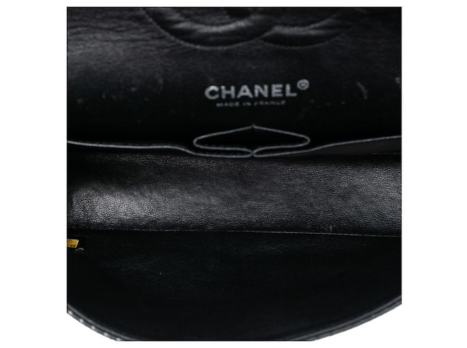 Chanel Nero Medio Classico Perforato in Agnello Doppio Faldone - vista 4