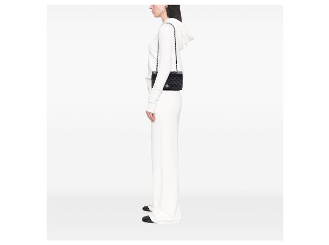 Chanel Nero Medio Classico Perforato in Agnello Doppio Faldone - vista 7