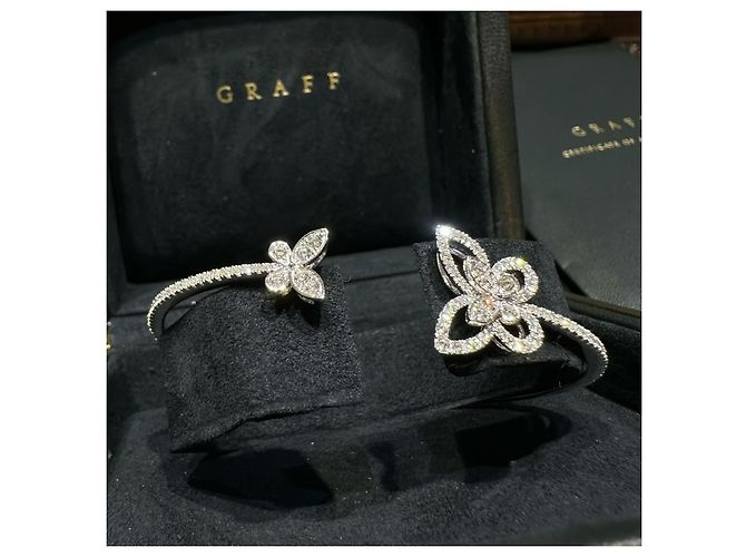 Graff Bracciale aperto in diamante a forma di farfalla in oro bianco Argento - vista 3