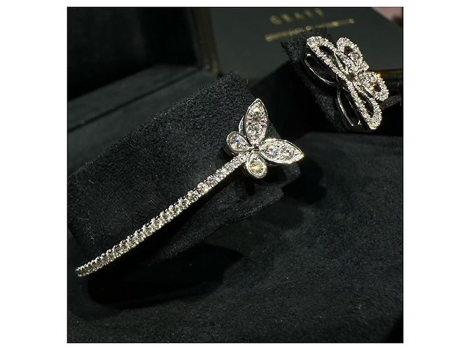 Graff Bracciale aperto in diamante a forma di farfalla in oro bianco Argento - vista 4