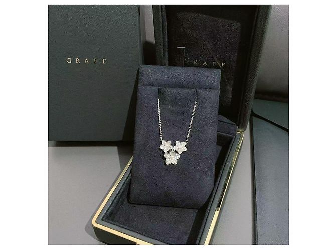 Graff Collana pendente in diamante pavé Wild Flower in oro bianco 18k. Argento - vista 2