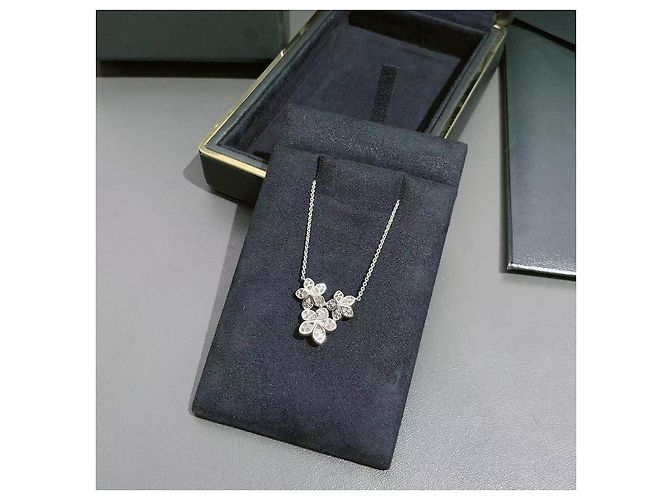 Graff Collana pendente in diamante pavé Wild Flower in oro bianco 18k. Argento - vista 4