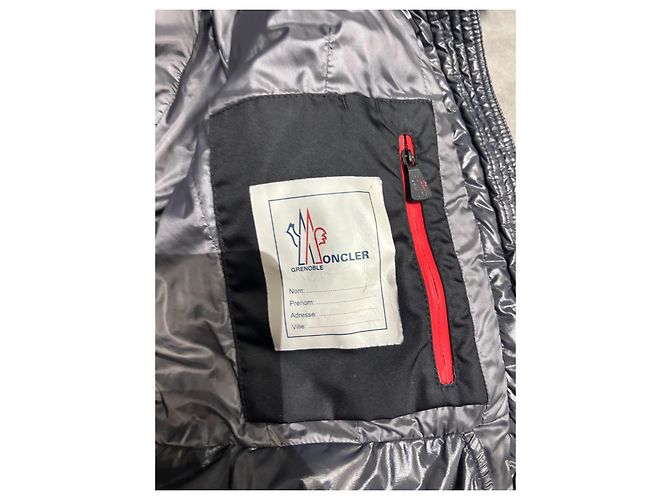 Abrigo Moncler Grenoble con Piel Negra Blanco - vista 10