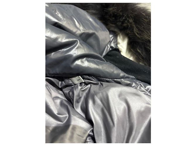 Abrigo Moncler Grenoble con Piel Negra Blanco - vista 9