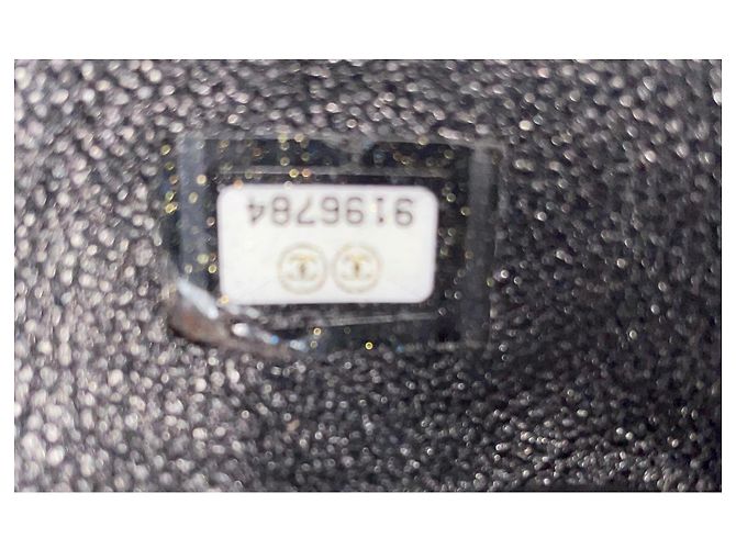 Borsa Chanel Medaillon Tote in pelle caviar nera Nero - vista 9
