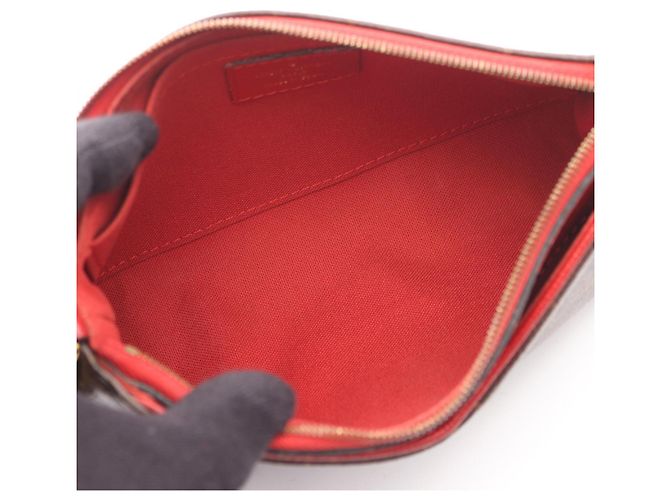 Bolsa Clutch Pallas Monogram da Louis Vuitton Vermelho - vista 2
