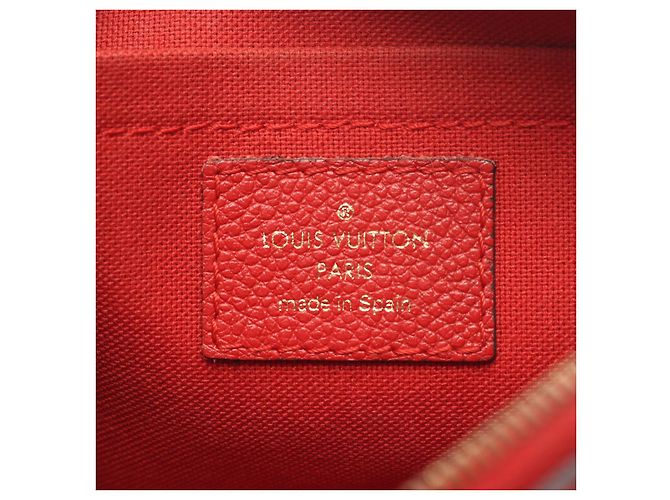 Bolsa Clutch Pallas Monogram da Louis Vuitton Vermelho - vista 8