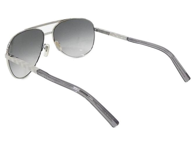 Louis Vuitton Attitude Pilot Metal Sunglasses Silvery Metallic - view 3