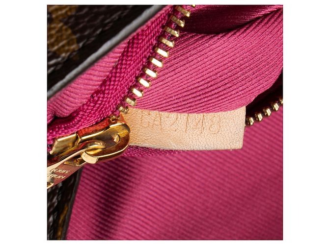 Borsa Cluny BB in tela Monogram Louis Vuitton Marrone - vista 6