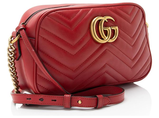 Borsa a tracolla Gucci Matelassé in pelle GG Marmont piccola Rosso - vista 2
