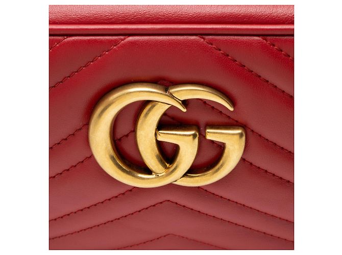Borsa a tracolla Gucci Matelassé in pelle GG Marmont piccola Rosso - vista 9
