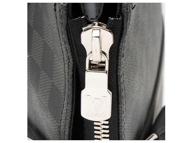 Borsa Anton Damier Graphite Louis Vuitton Nero - vista 8