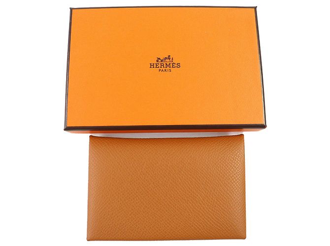 Hermès Bearn Epsom Trifold Wallet Golden Metallic - view 2