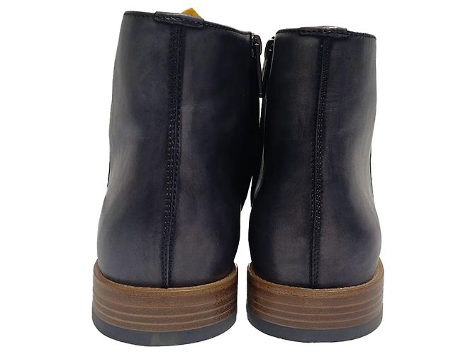 Stivaletti con zip a punta arrotondata Tod's in pelle nera Nero - vista 3