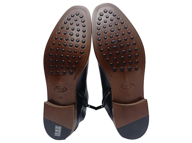 Stivaletti con zip a punta arrotondata Tod's in pelle nera Nero - vista 9
