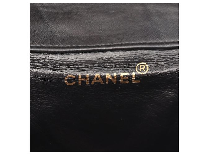 Timeless Chanel Matelassé Lammfell Rucksack Schwarz - Ansicht 4