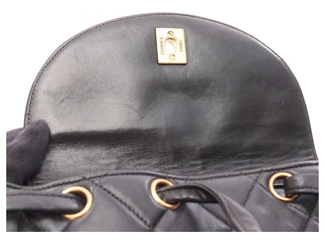 Timeless Chanel Matelassé Lammfell Rucksack Schwarz - Ansicht 6
